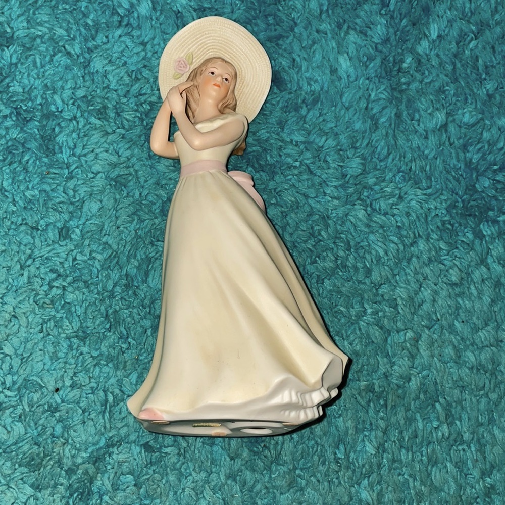 Melanie, Made in Mexico.